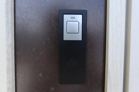 玄関ドアの便利なタッチキー（施工例）