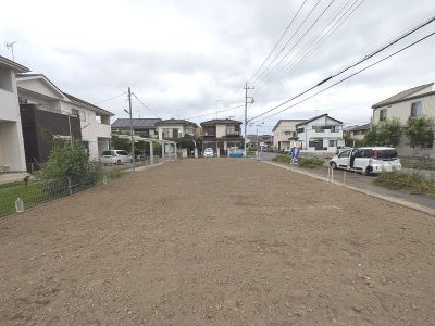 閑静な住宅街です♪ 三国ホームにて無料設計相談会開催！ お気軽にお電話（048-549-3000）までお問い合わせください。
