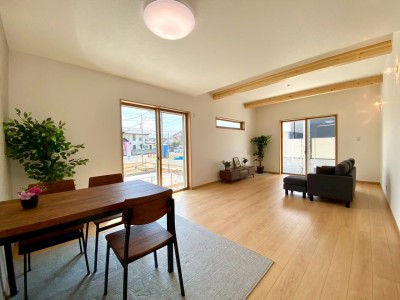 平日・休日問わずご案内可能です♪お気軽にお問い合わせください! 平日・休日問わずご案内可能です♪お気軽にお問い合わせください!