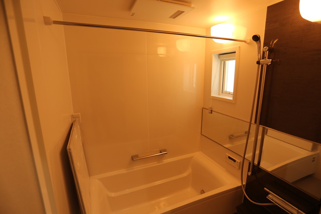1坪タイプの浴室は耐震ユニットバス