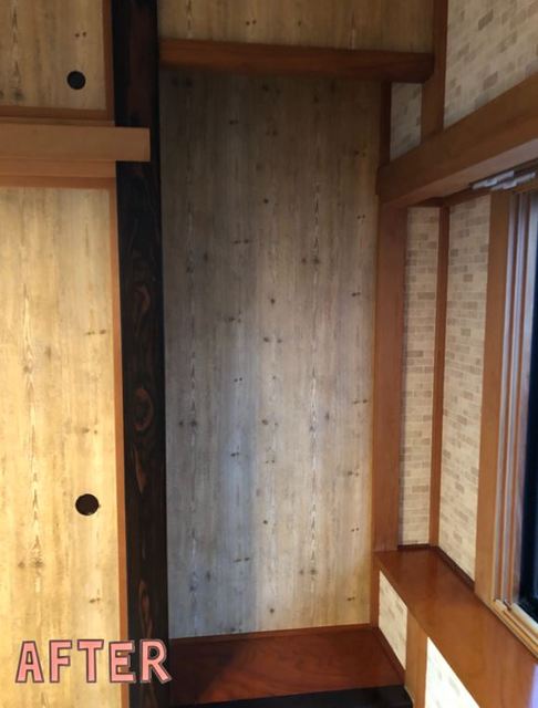 〔施工後〕〇和室床の間は襖と同じ木目調のクロスを貼りました。
